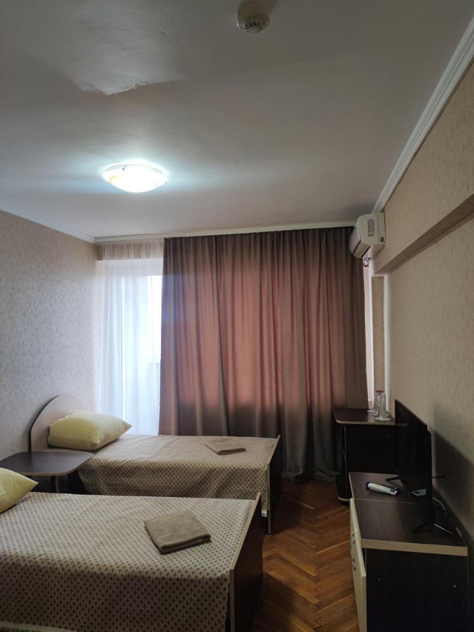 Hotel Prietenia Bender Εξωτερικό φωτογραφία