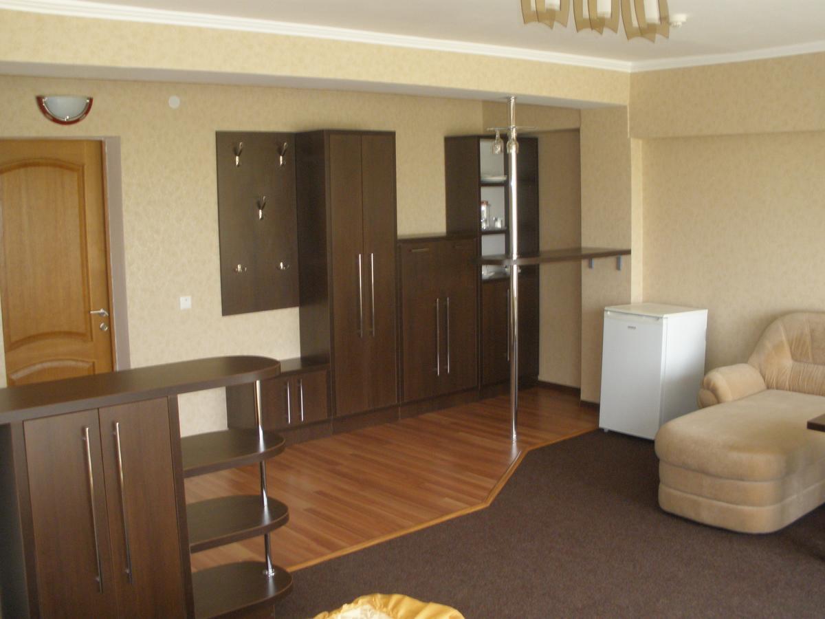 Hotel Prietenia Bender Δωμάτιο φωτογραφία
